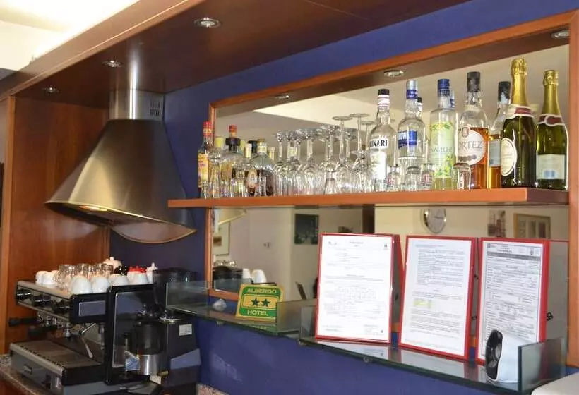 ユースホステル Iride