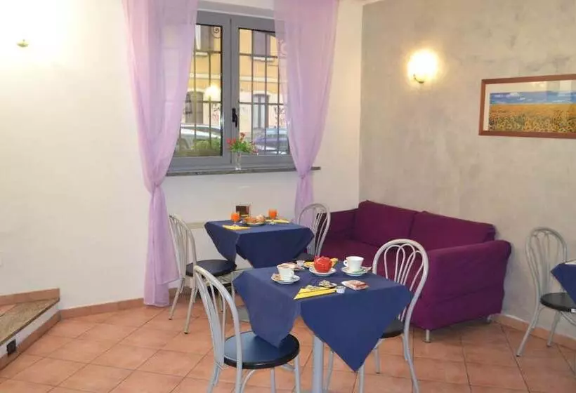 ユースホステル Iride