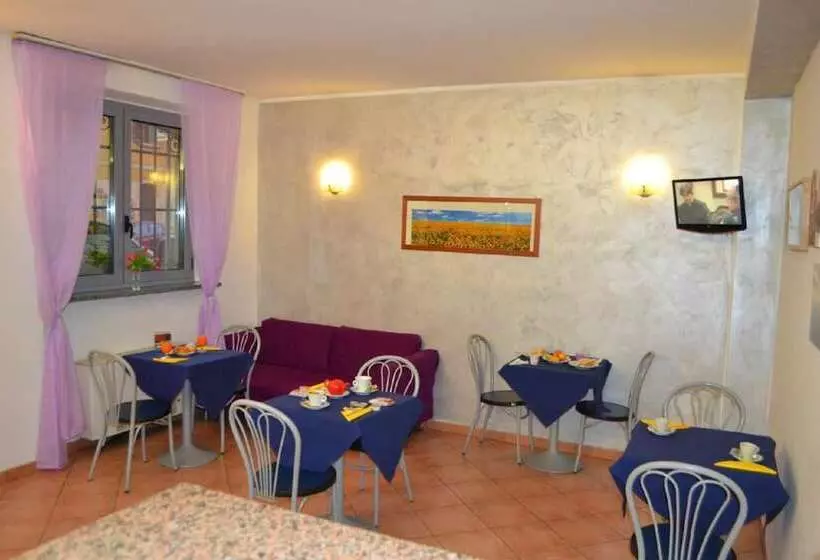 ユースホステル Iride