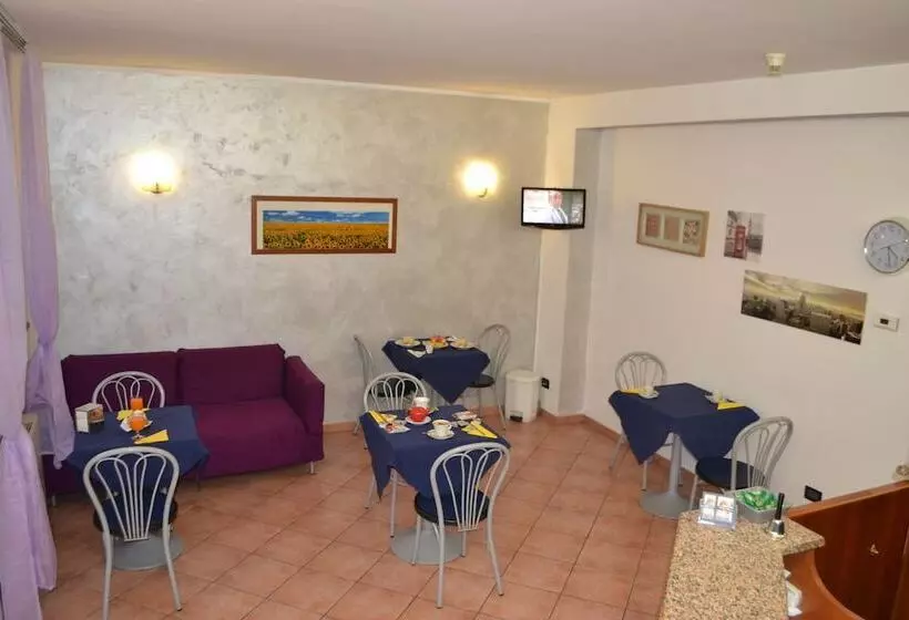 ユースホステル Iride