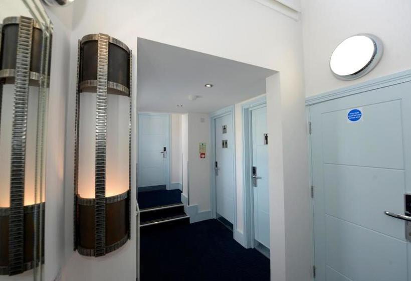 فندق صغير Southsea Rocks