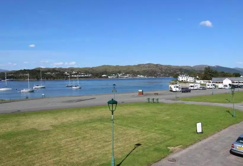 הוסטל Skye Backpackers