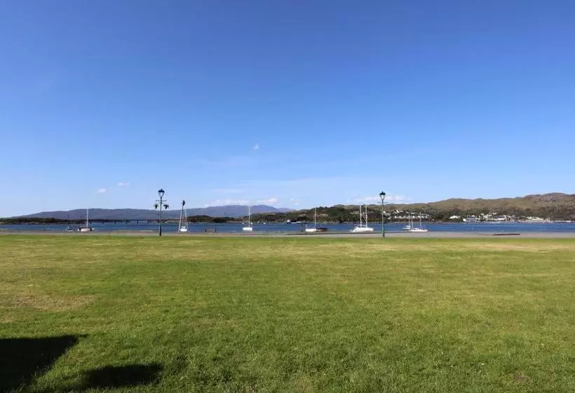 הוסטל Skye Backpackers