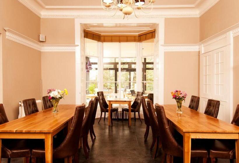 فندق صغير Yha York