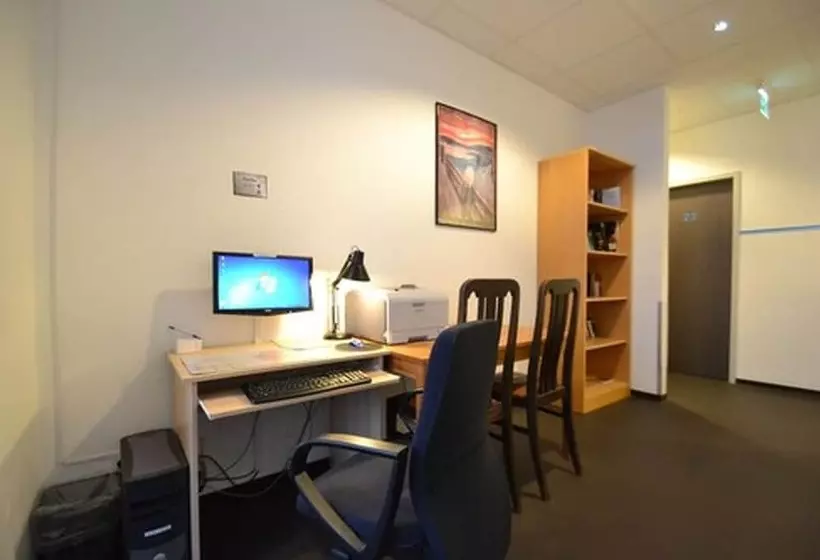 Arena Hostel & Monteurzimmer