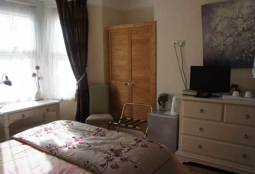 住宿加早餐 Amazon Guest House