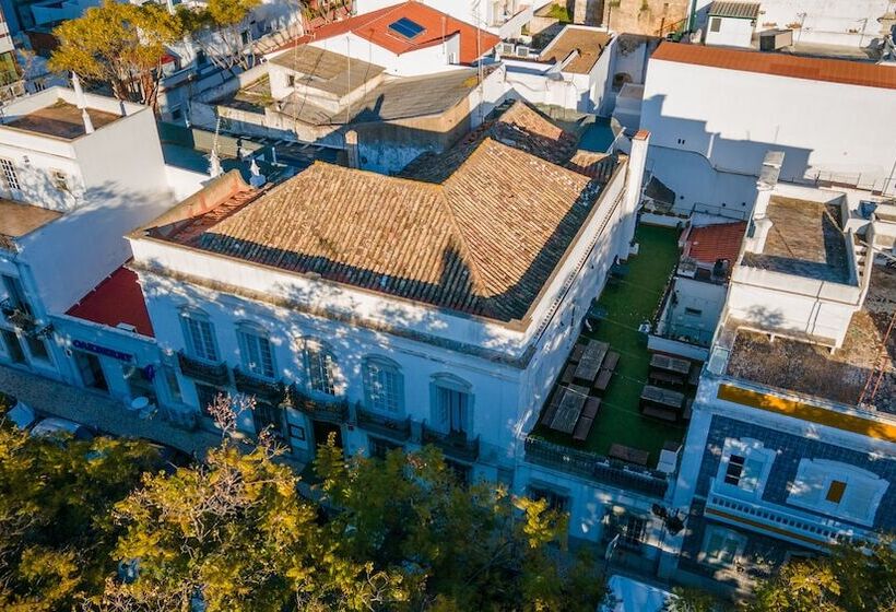 Hostel Casa D Alagoa