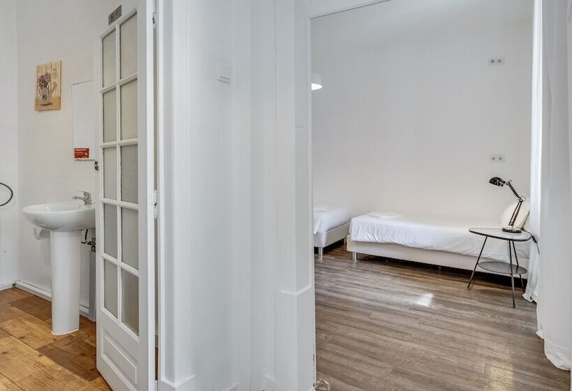 Hostel Casa D Alagoa