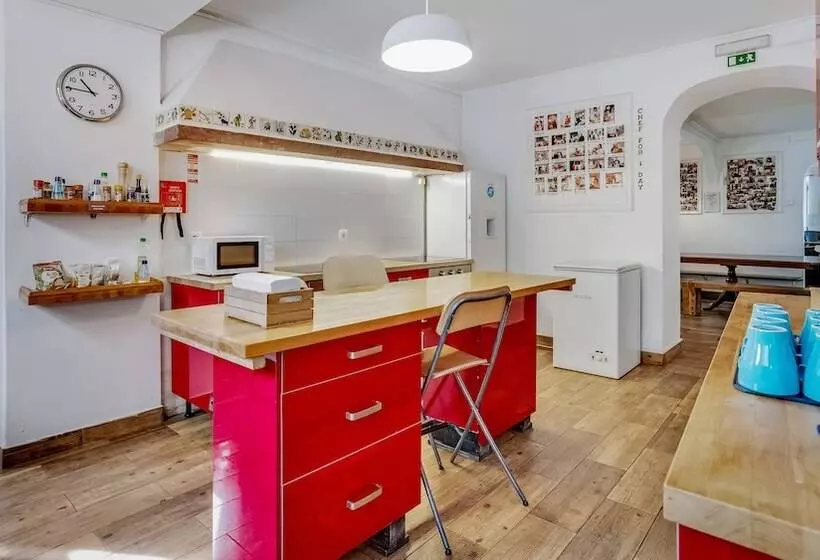 Hostel Casa D Alagoa