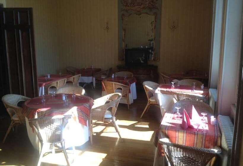 בית מלון כפרי Château De La Tremblaye