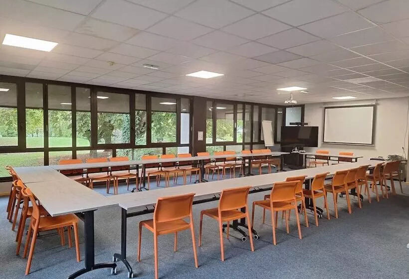 ホテル Cis De Champagne Ethic Etapes