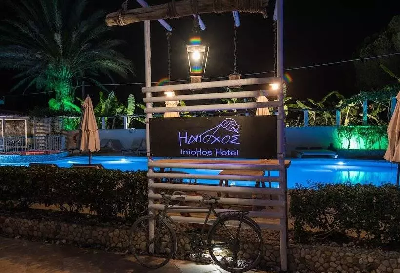 Iniohos Zante Hotel & Suites