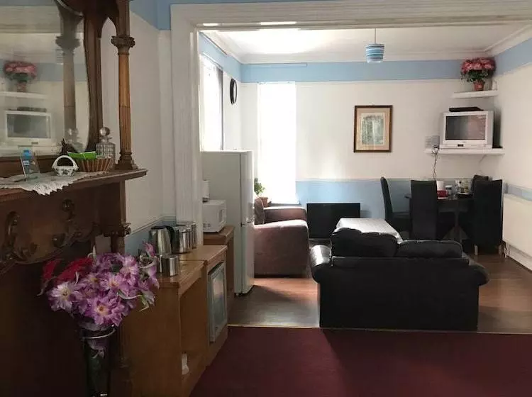 ペンション Junction 10