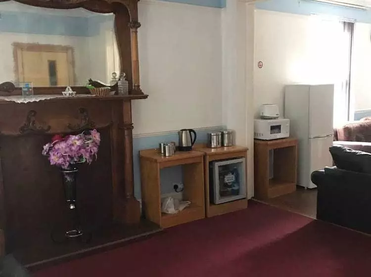 ペンション Junction 10