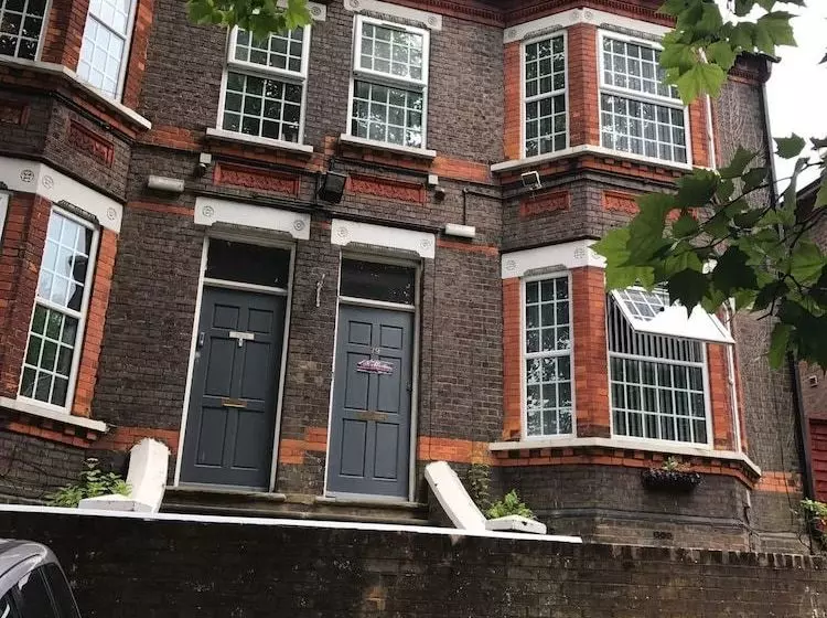 ペンション Junction 10