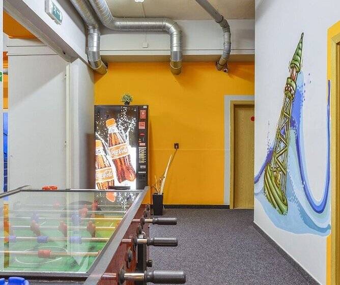 هاستل Plus Prague