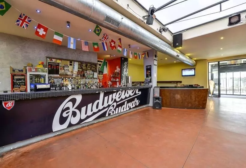 هاستل Plus Prague