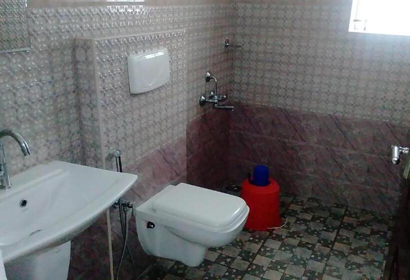 Hotel Indraprastha Tourist Home