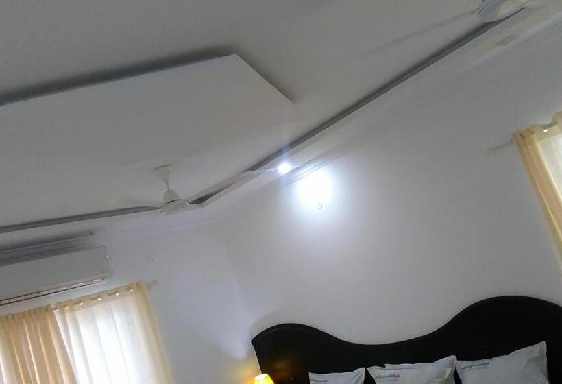 Hotel Indraprastha Tourist Home