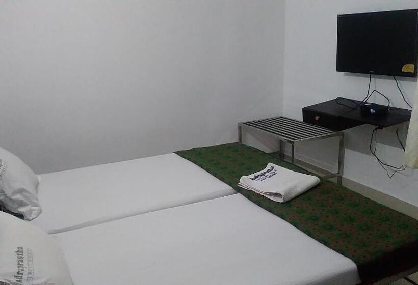 Hotel Indraprastha Tourist Home