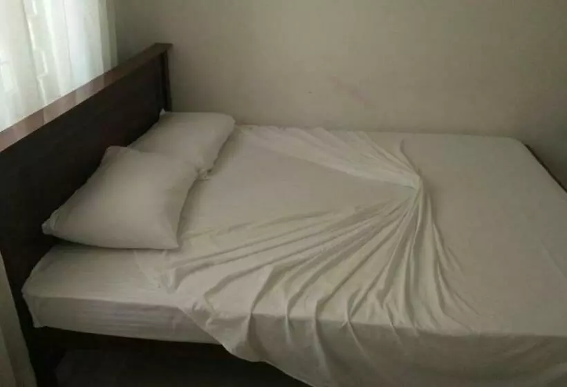 ペンション Himo Guest Inn