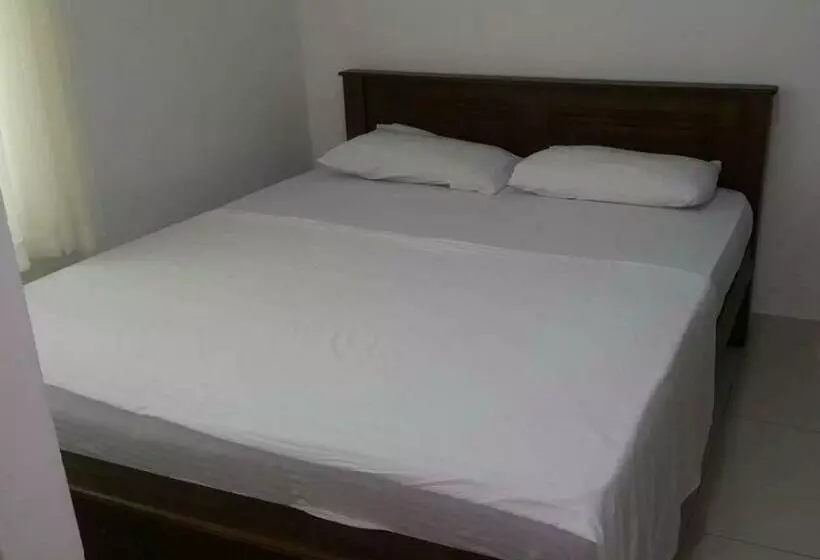 ペンション Himo Guest Inn