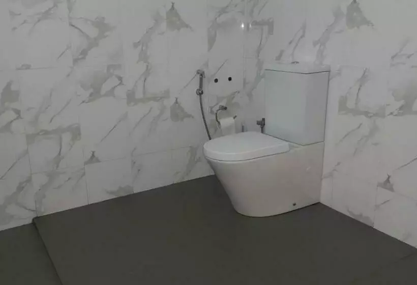 ペンション Himo Guest Inn