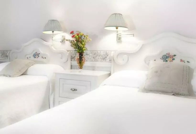 Telegraph House Motel