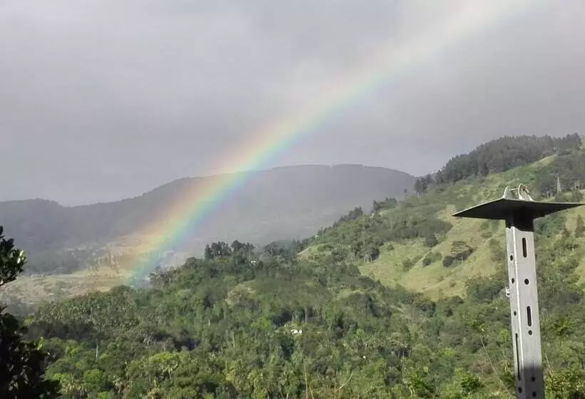 Majatalo Lanka Peter S House