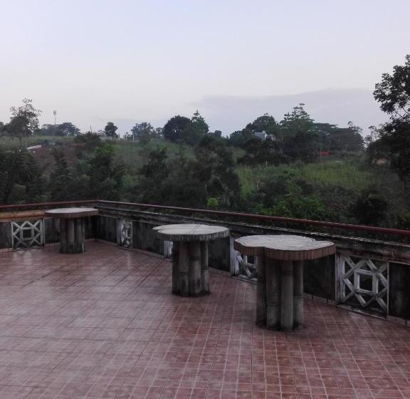 بنسيون Lanka Peter S House