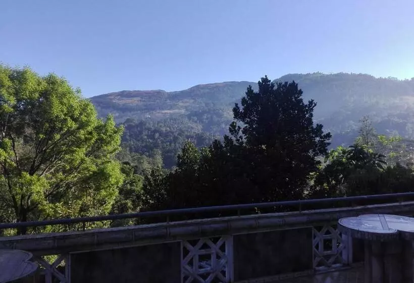 Majatalo Lanka Peter S House