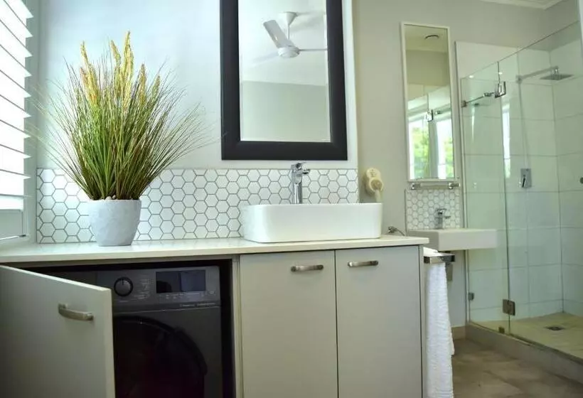 De Waterkant Apartments