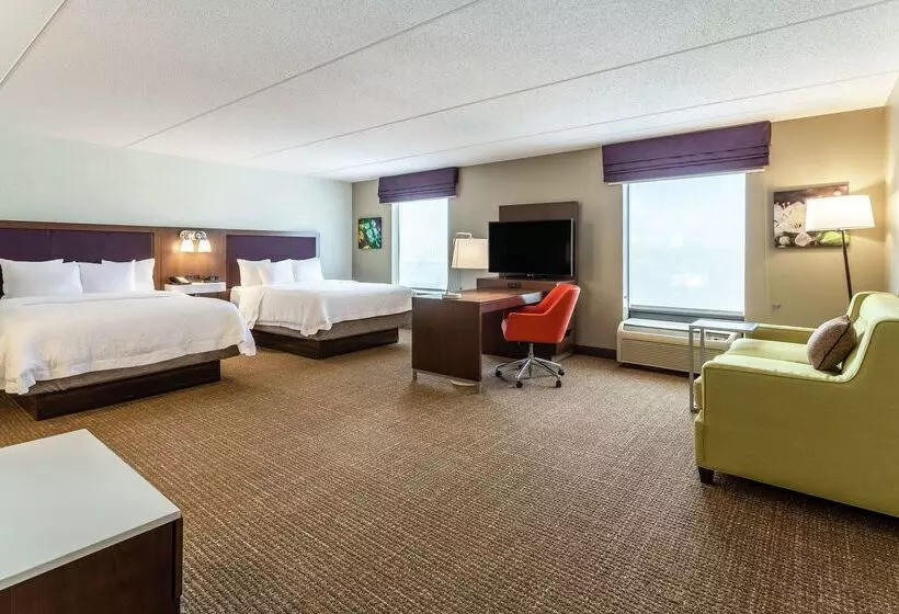 Hampton Inn & Suites Chicagolibertyville
