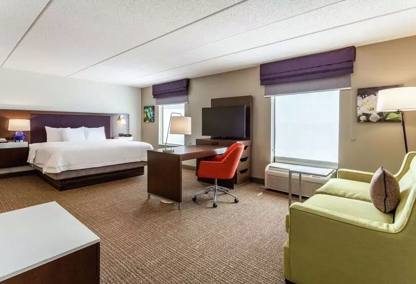 Hampton Inn & Suites Chicagolibertyville