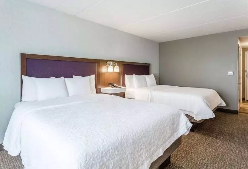 Hampton Inn & Suites Chicagolibertyville