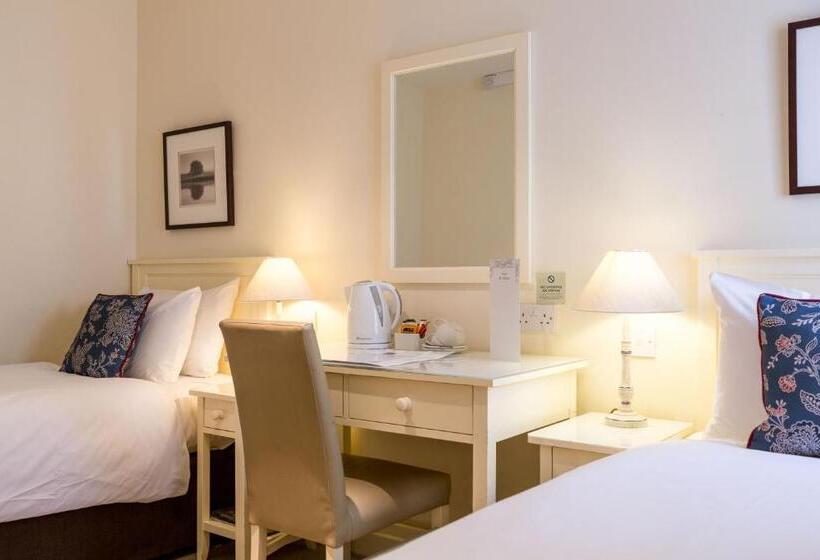 Hotel Abbey Fields By Chef & Brewer Collection