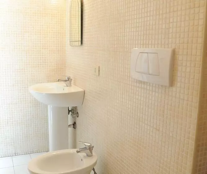 בית מלון כפרי Apartments Bari Central