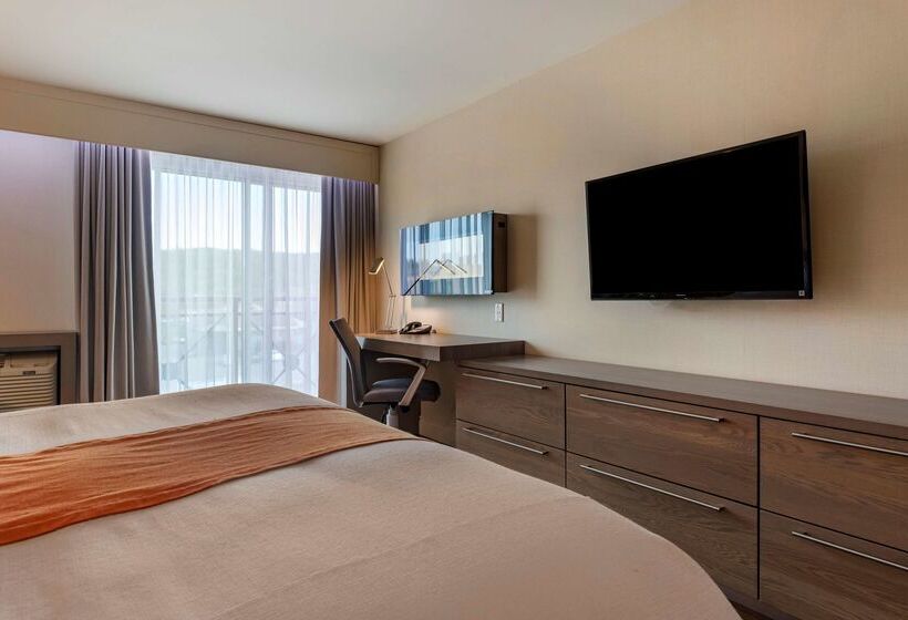 فندق Best Western Plus Edmundston