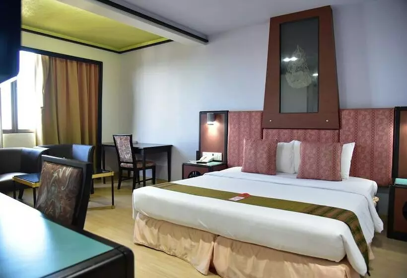 בית מלון כפרי Bp Grand Tower