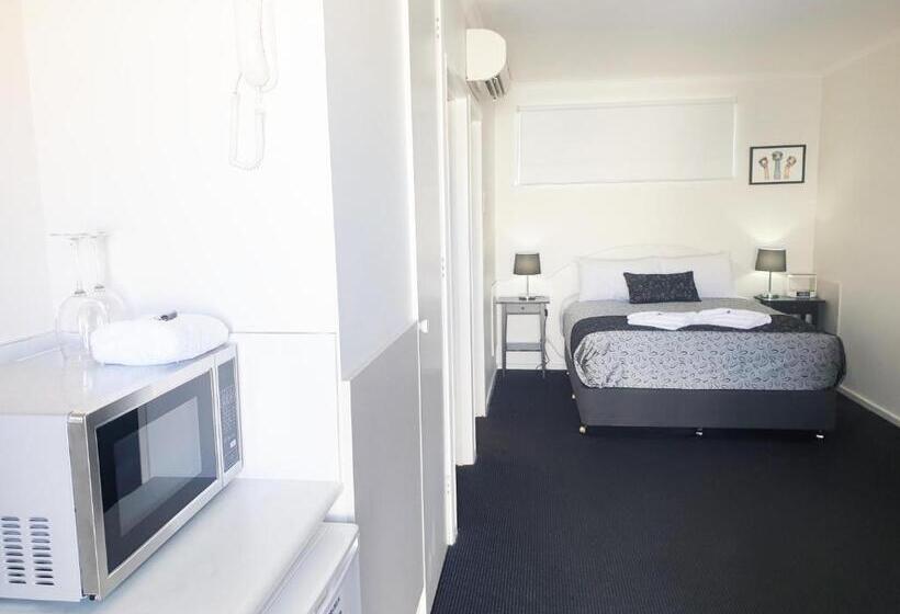 ホテル Comfort Inn May Park