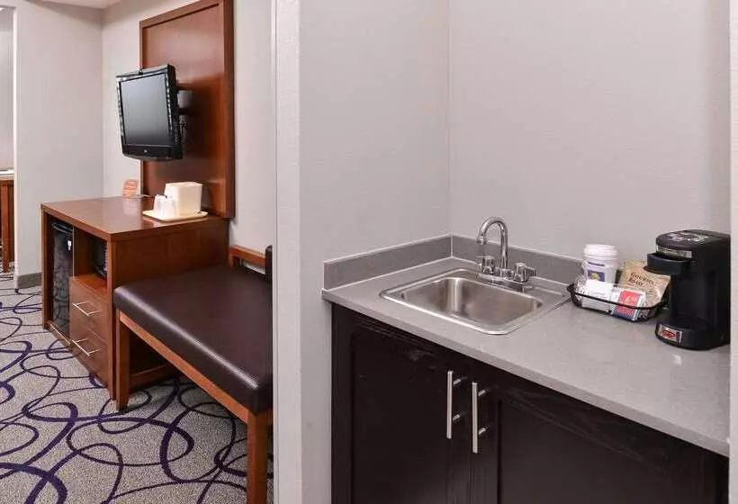 Отель Comfort Inn & Suites Frisco   Plano