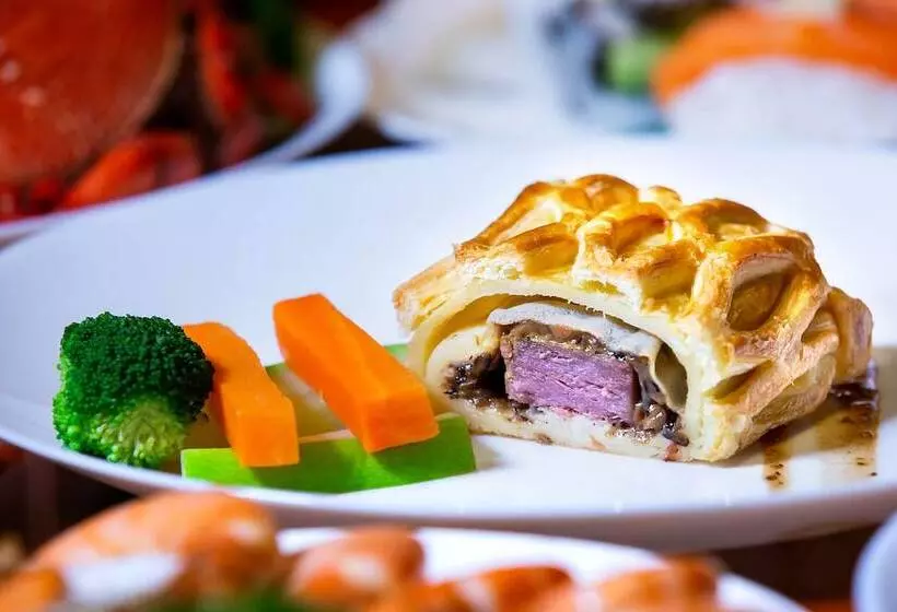 Отель Crowne Plaza Shenyang Parkview