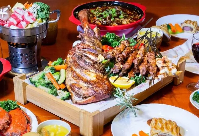 Отель Crowne Plaza Shenyang Parkview