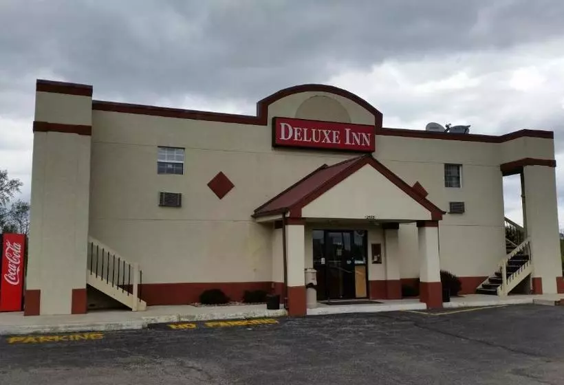 בית מלון כפרי Deluxe Inn