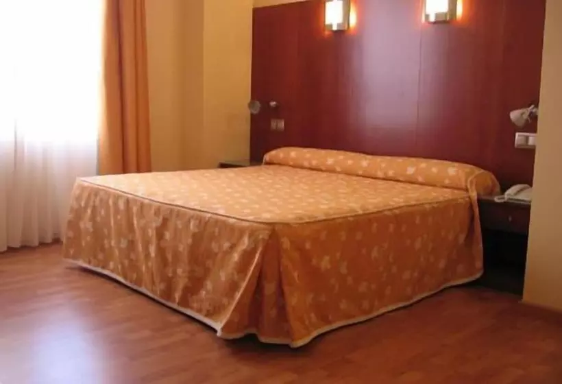 Hotelli Doña Urraca