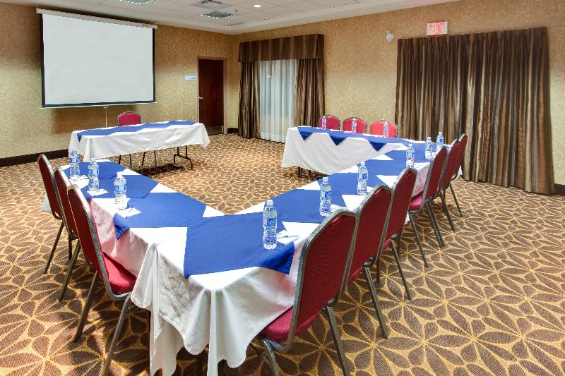 Holiday Inn Express Hotel & Suites Brockville, An Ihg