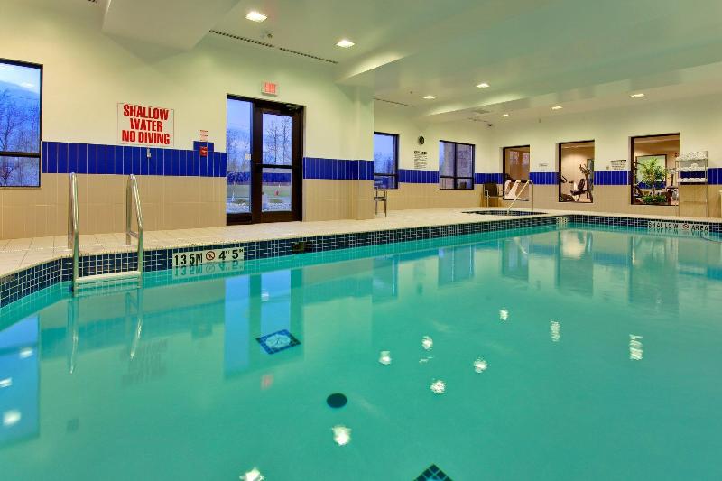 Holiday Inn Express Hotel & Suites Brockville, An Ihg