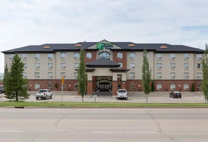 호텔 Holiday Inn Express & Suites Drayton Valley, An Ihg