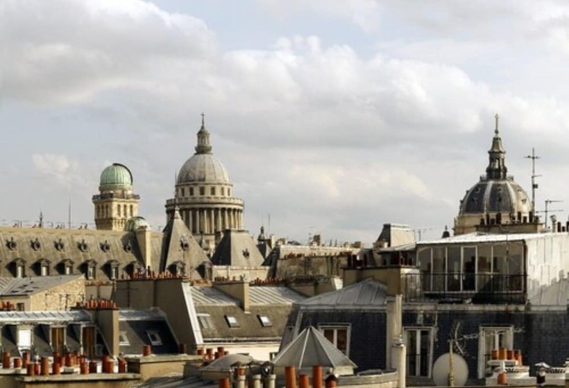 ホテル Hôtel Saint Pierre