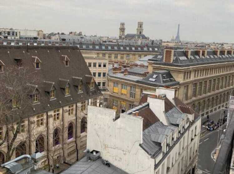 ホテル Hôtel Saint Pierre